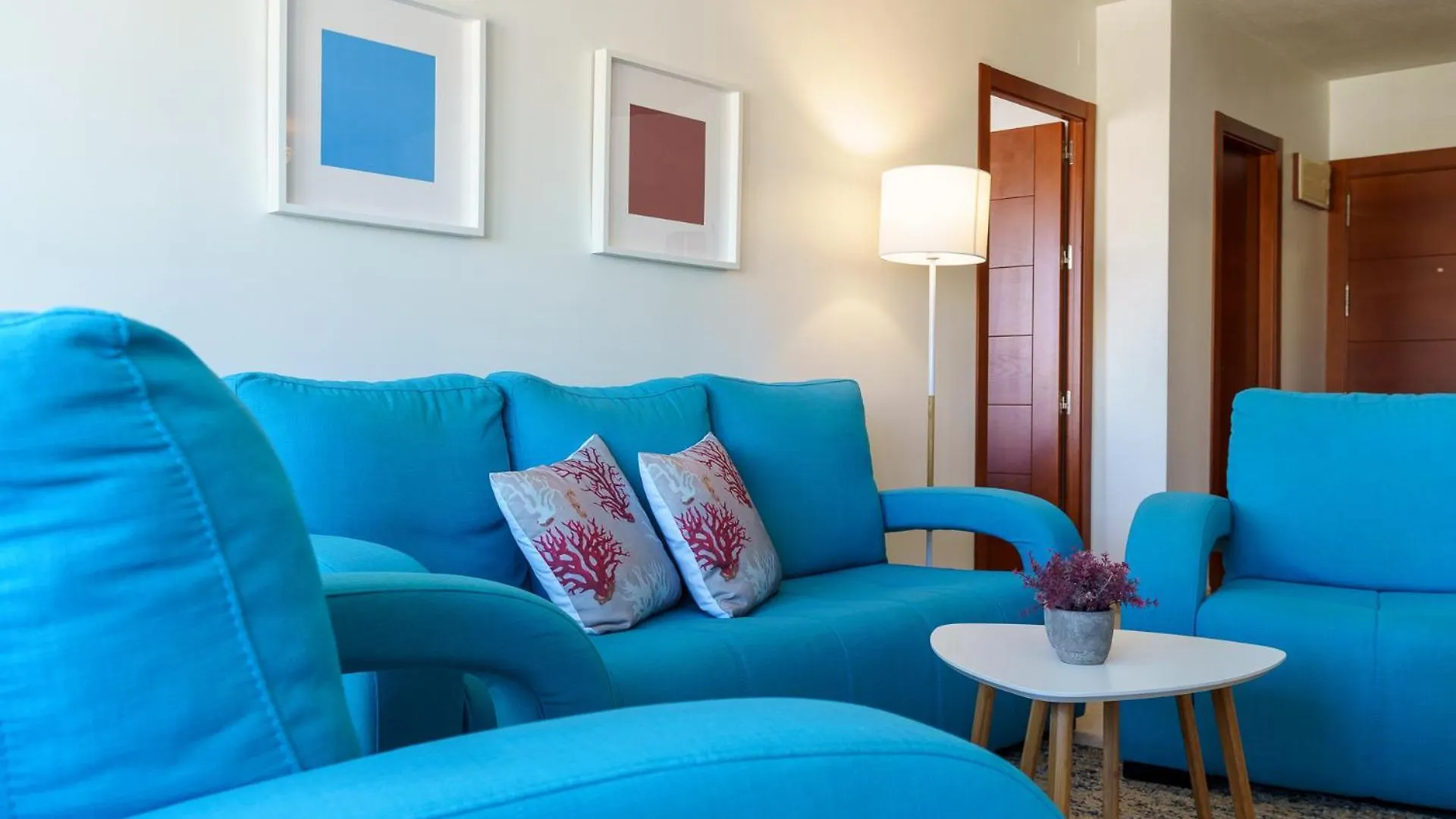 Malagasuite Carihuela Apartments Torremolinos