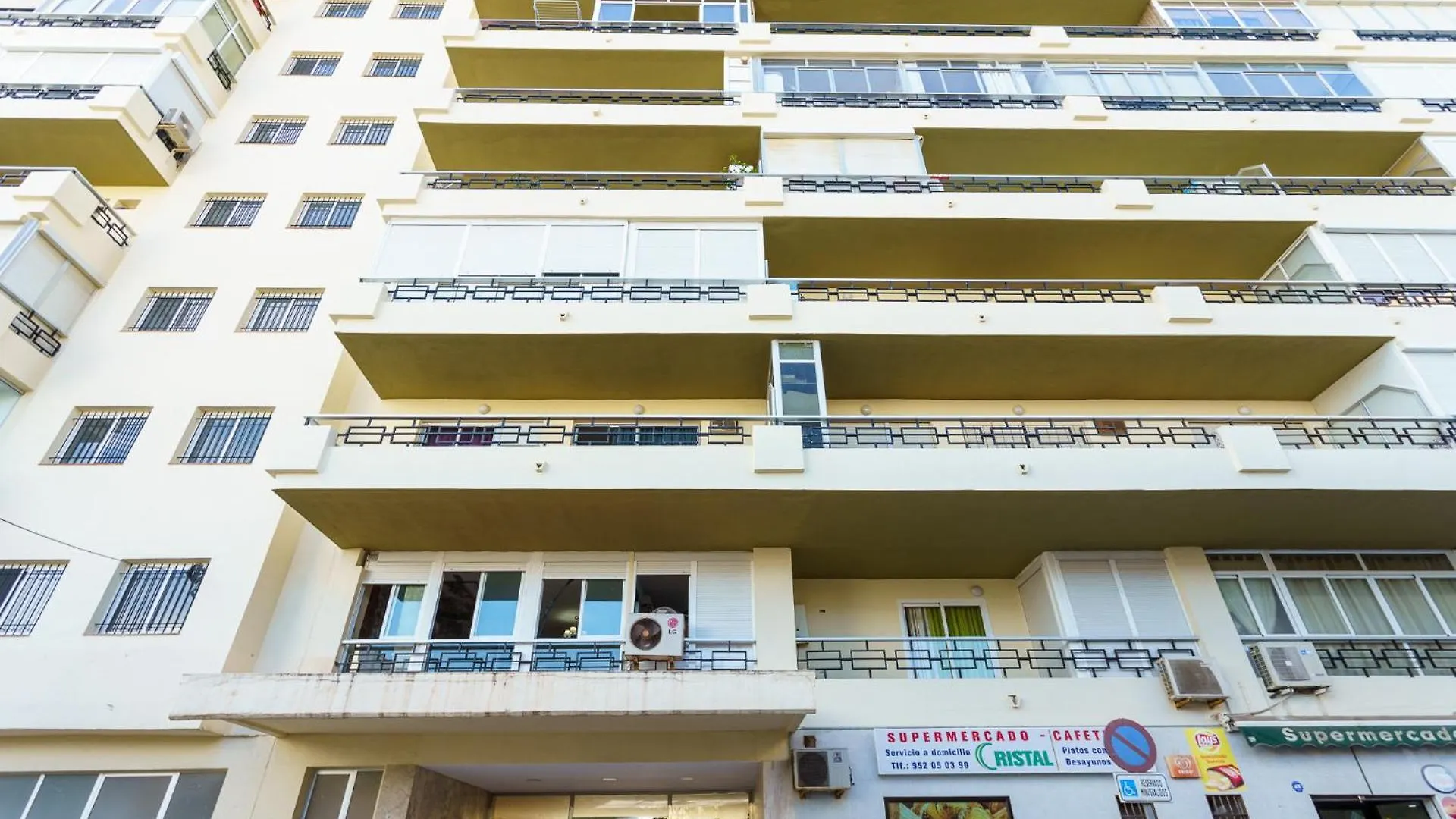 Malagasuite Carihuela Apartments Torremolinos