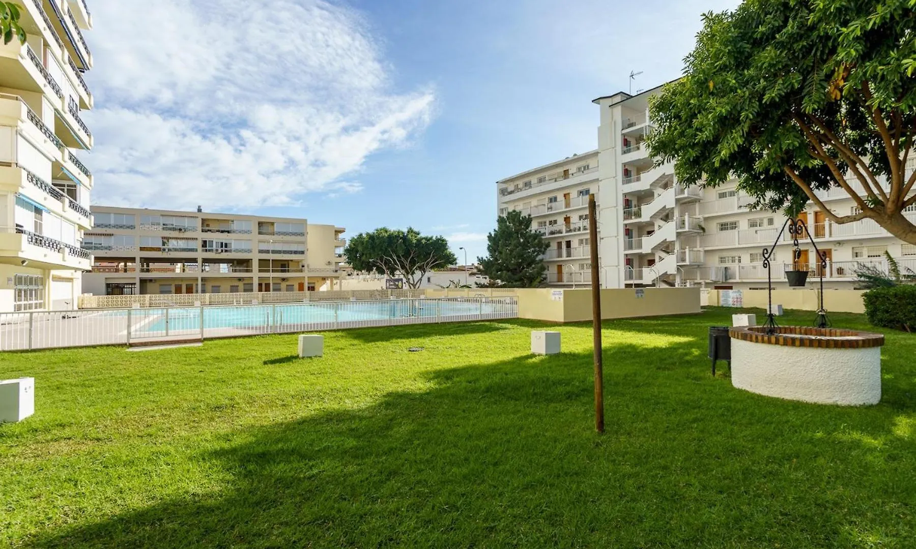 Malagasuite Carihuela Apartments Torremolinos